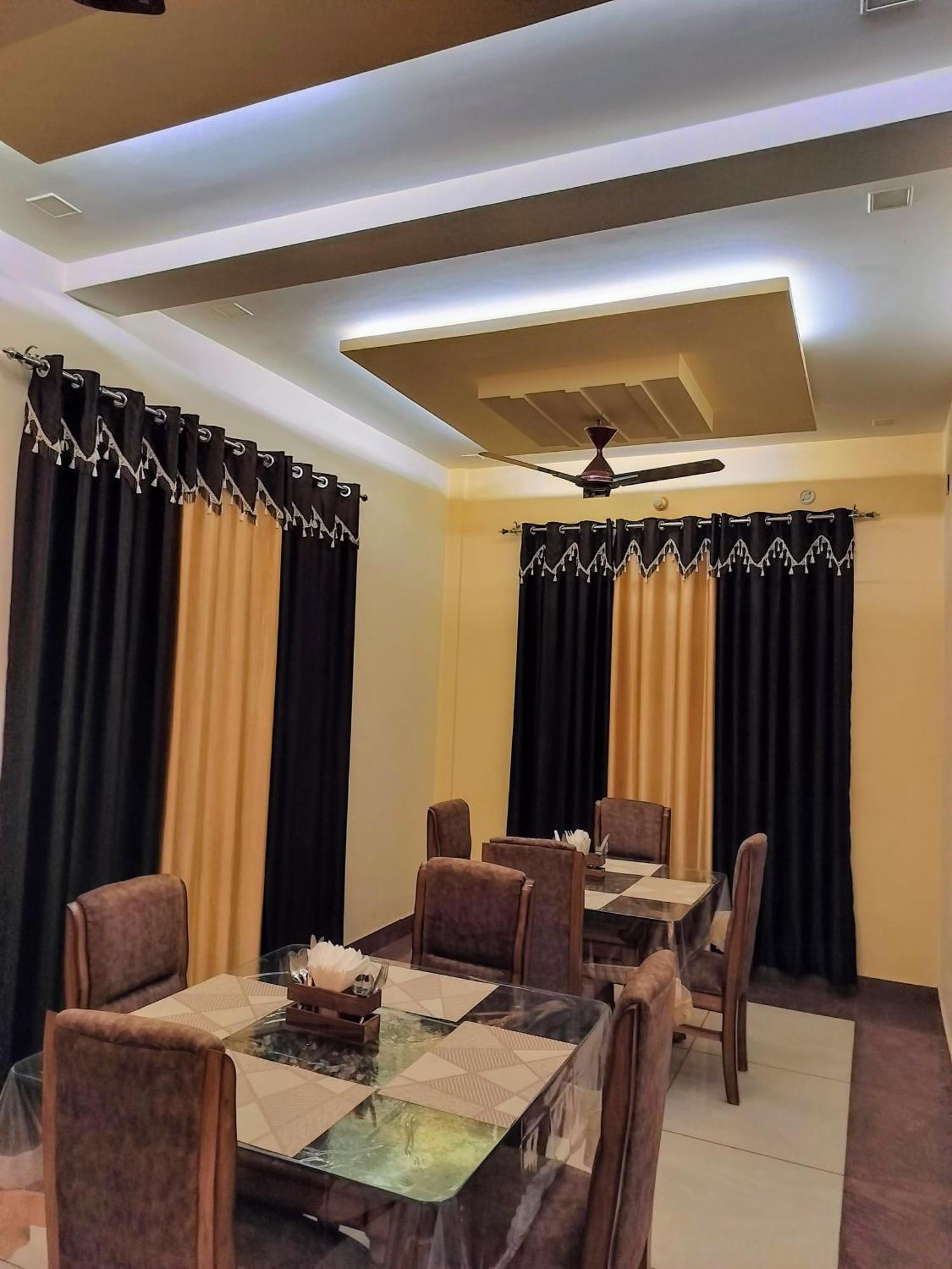 Shree Nanda Guest House Varanasi Exterior photo